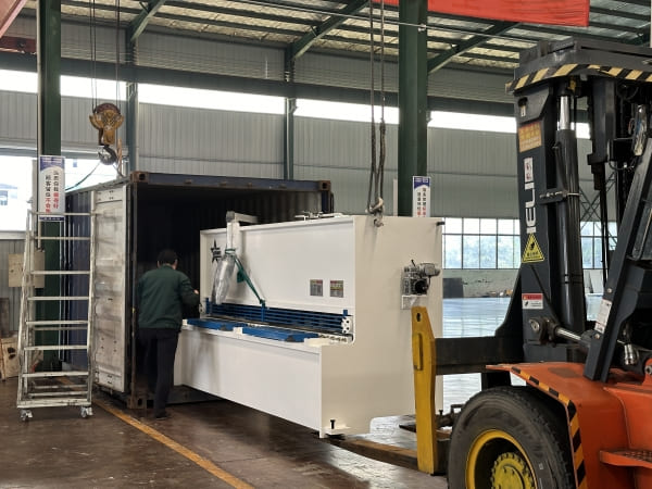 How to Load the Hydraulic Guillotine Shear into Container